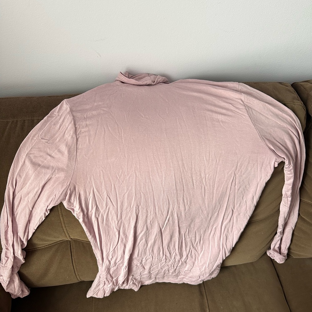H&M Soft Pink Long Sleeve Top